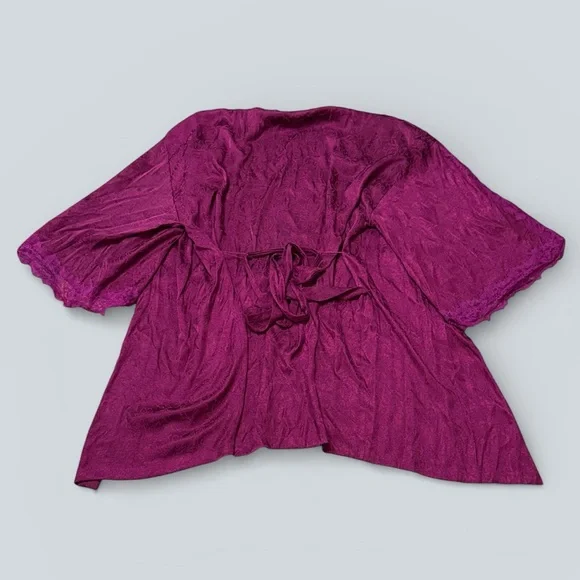 Victoria’s Secret Floral Jacquard Satin Kimono Robe - Picture 3 of 3